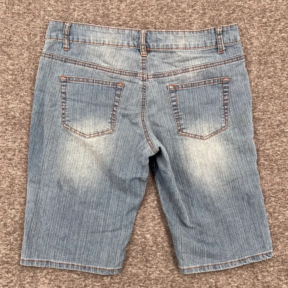 Peace Love‎ Happiness Womens Denim Bermuda Shorts Medium Wash Y2K Size 9/10